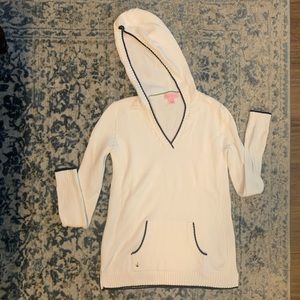 Lilly Pulitzer Warner Hooded Pullover. EUC.